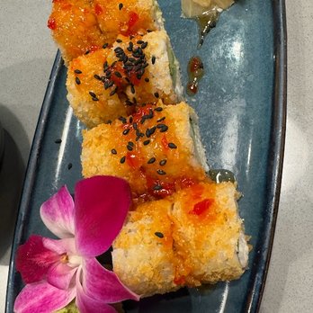 Blue Sushi Sake Grill - sushi roll - Sushi Bars Near Me - Indianapolis, Indiana Blue Sushi Sake Grill - sushi roll - Sushi Bars Near Me - Indianapolis, Indiana