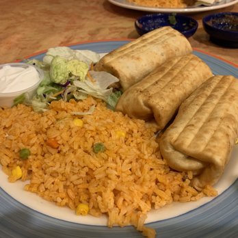 El Jardin Restaurant - 3 Chimichangas - Seafood Near Me - Janesville, Wisconsin El Jardin Restaurant - 3 Chimichangas - Seafood Near Me - Janesville, Wisconsin