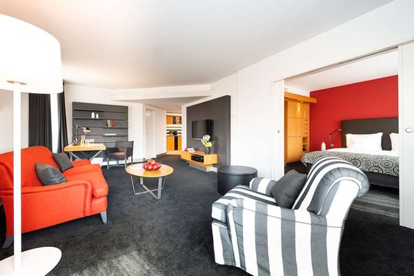 THE MADISON Hotel Hamburg by null