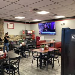 Anthony's Pizza