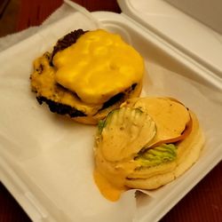 Got Burger! - (",)