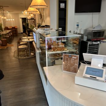 CoffeeFi Roastery - Super cute interior! - Coffee & Tea Near Me - Bethesda, Maryland
