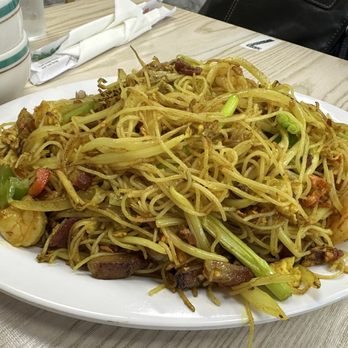 HK Cafe - Off menu item- Singapore noodles - Hong Kong Style Cafe Near Me - Honolulu, Hawaii