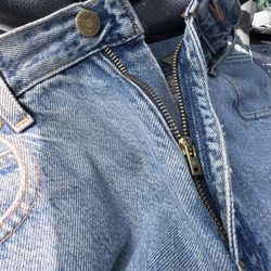 Old Country Tailor - New zipper!