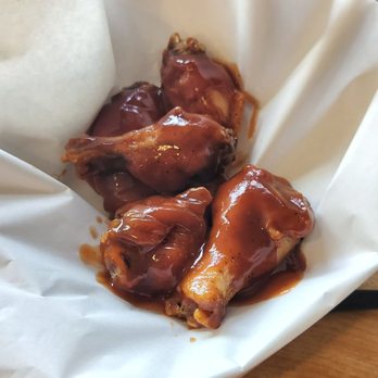 DeMatteo's Pizza - Bbq chicken wings - Pizza Near Me - Riverside, California