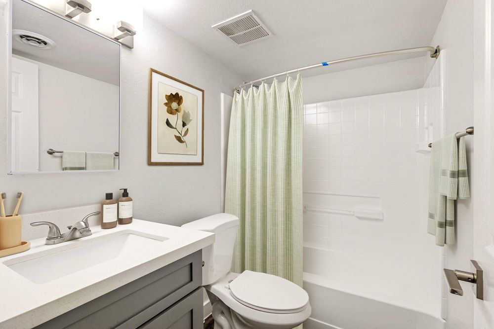 Atwater Apartments - property management company in Phoenix, AZ