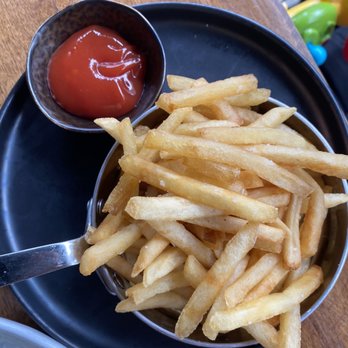 White Radish - Truffle fries - New American Near Me - Forest Hills, New York