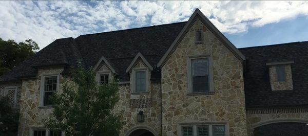 Thunderstruck Roofing