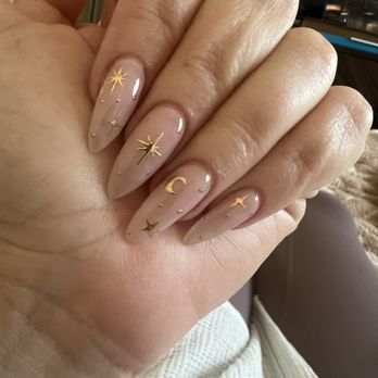 Pinkie's Nail Spa - Nail design - Nail Salons Near Me - Santa Monica, California