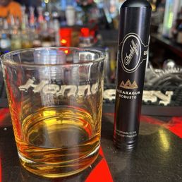 Davidoff and some Whistle Pig 12 Davidoff and some Whistle Pig 12