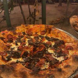Pepperoni (feeds 2-3) I added mushrooms to mine, unfortunately you cannot do half if you wanted only half pepperoni but it's all worth it ! Pepperoni (feeds 2-3) I added mushrooms to mine, unfortunately you cannot do half if you wanted only half pepperoni but it's all worth it !