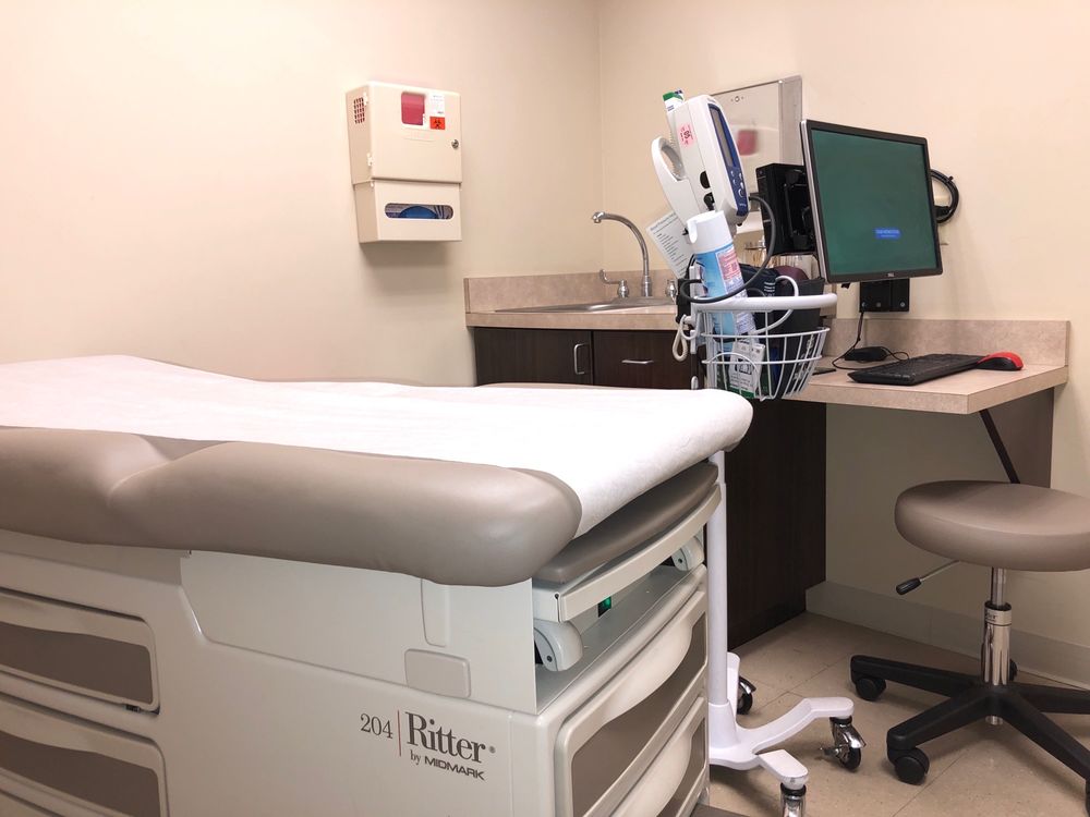 BAYLOR SCOTT & WHITE FAMILY MEDICINE DALLAS Updated June 2024 65 Reviews 4161 McKinney