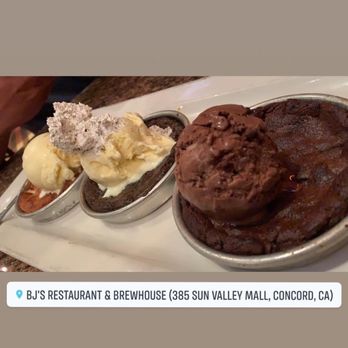 BJ's Restaurant & Brewhouse - Trio Pizookie - American Near Me - Concord, California