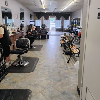 A New Angles Hair Salon - Hair Salons Near Me - Mobile, Alabama A New Angles Hair Salon - Hair Salons Near Me - Mobile, Alabama