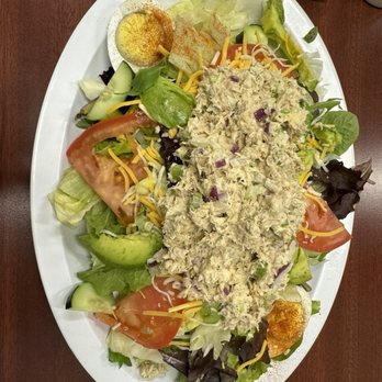 B & C Burgers - Tuna salad with avocado for dinner date - Burgers Near Me - Placentia, California B & C Burgers - Tuna salad with avocado for dinner date - Burgers Near Me - Placentia, California