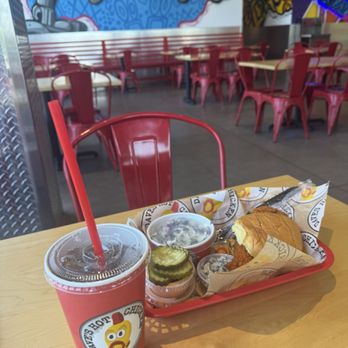 Dave's Hot Chicken - Great food, love the 3 large pickles on the top of my sauce...that is style!  Thanks Auggie!  Julie A - Chicken Shop Near Me - Sparks, Nevada