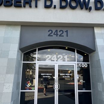 Robert D Dow, DDS - Entrance - General Dentistry Near Me - Henderson, Nevada Robert D Dow, DDS - Entrance - General Dentistry Near Me - Henderson, Nevada