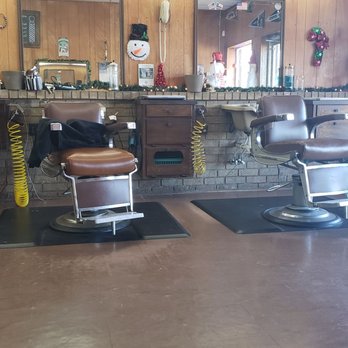 Kevin's Barbershop - Barbers Near Me - Longview, Texas Kevin's Barbershop - Barbers Near Me - Longview, Texas