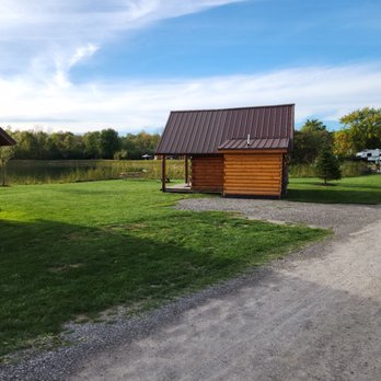 HTR Niagara - Campgrounds Near Me - Grand Island, New York