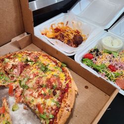 Village Pizza - Yummy supper!