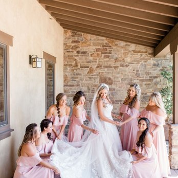 Candice Lipsett Styling - Hair Stylists Near Me - Thousand Oaks, California Candice Lipsett Styling - Hair Stylists Near Me - Thousand Oaks, California