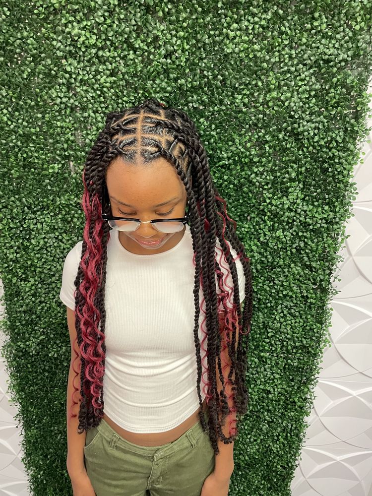 Studio 8/11 Barber & Beauty