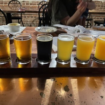 Lancaster Brewing Company - Beer flight - New American Near Me - Lancaster, Pennsylvania Lancaster Brewing Company - Beer flight - New American Near Me - Lancaster, Pennsylvania