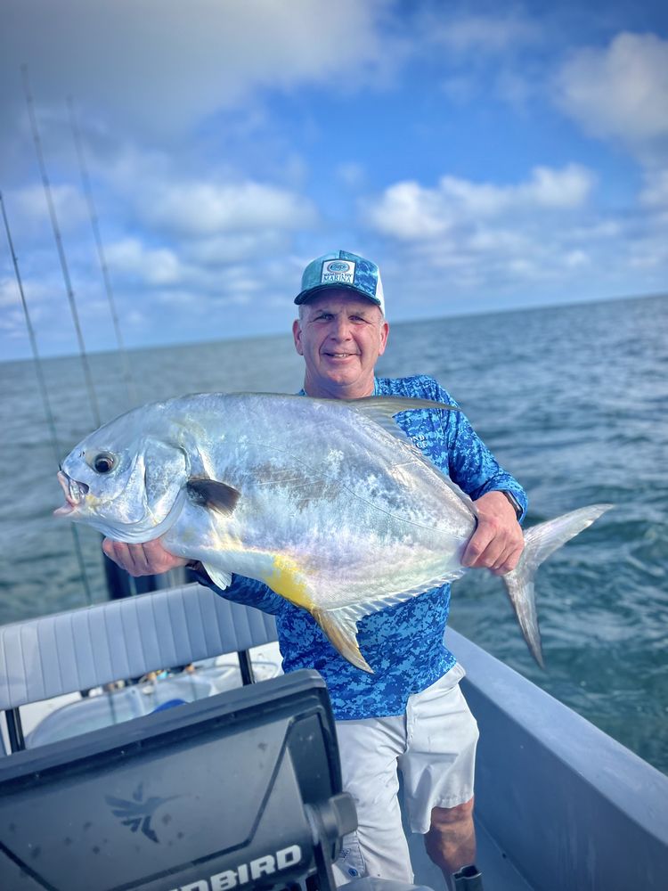 ​Boca Grande Flats Fishing Logo