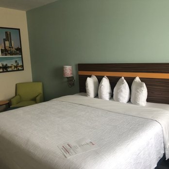 SPOT X by Red Collection Orlando/ International Dr - Comfy cozy bed - Hotels Near Me - orlando, Florida SPOT X by Red Collection Orlando/ International Dr - Comfy cozy bed - Hotels Near Me - orlando, Florida