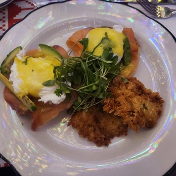Bacall's - Nova Egg - Poached egg, smoked salmon, english muffin, avocado - New American Near Me - New York, New York