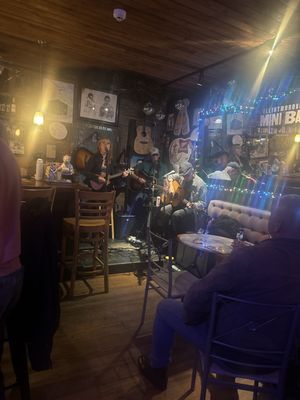 Elliotborough Mini Bar by null