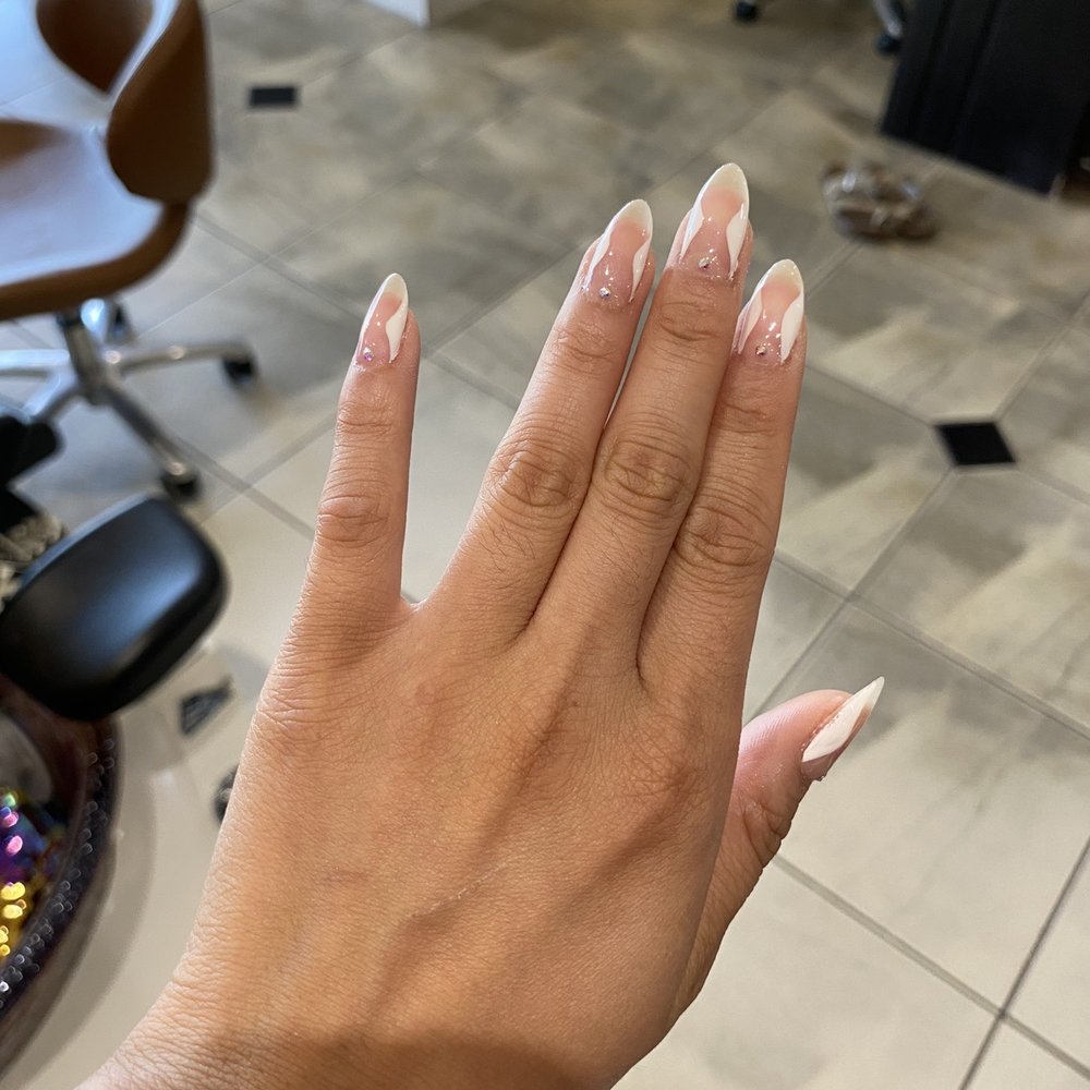 DN Nail Lounge - Nails! - Day Spas Near Me - Ashburn, Virginia DN Nail Lounge - Nails! - Day Spas Near Me - Ashburn, Virginia