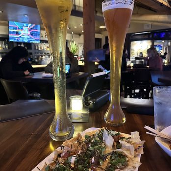 Yard House - Poke nachos and half yard beer - Bars Near Me - Long Beach, California