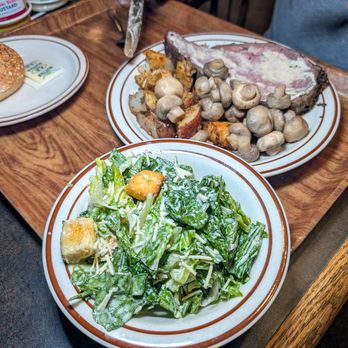 Harry's Hofbrau - prime rib 10 oz $28.84 (Saturdays) - American Near Me - San Leandro, California