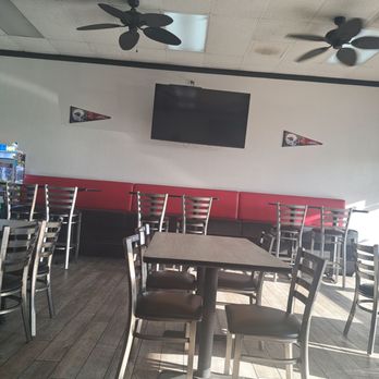 JC Wings - American Near Me - Mesa, Arizona