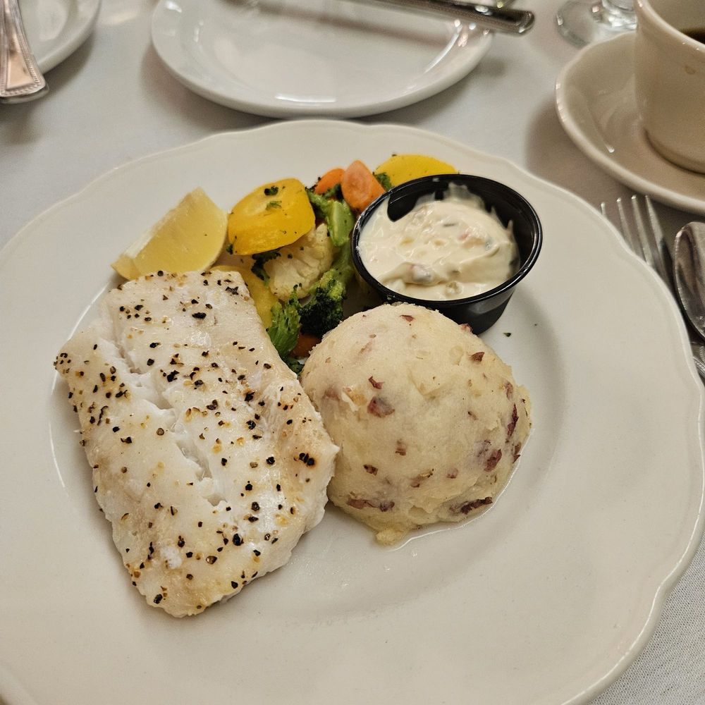 Springside Inn - Bland looking but tasted good - American Near Me - Auburn, New York Springside Inn - Bland looking but tasted good - American Near Me - Auburn, New York