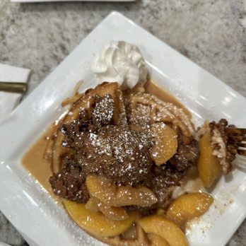 We’ve Got Brunch - Peach Cobbler chicken & Waffles - Breakfast & Brunch Near Me - West Bloomfield Township, Michigan We’ve Got Brunch - Peach Cobbler chicken & Waffles - Breakfast & Brunch Near Me - West Bloomfield Township, Michigan
