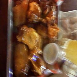 Jokers Icehouse Bar & Grill - 10pc wings