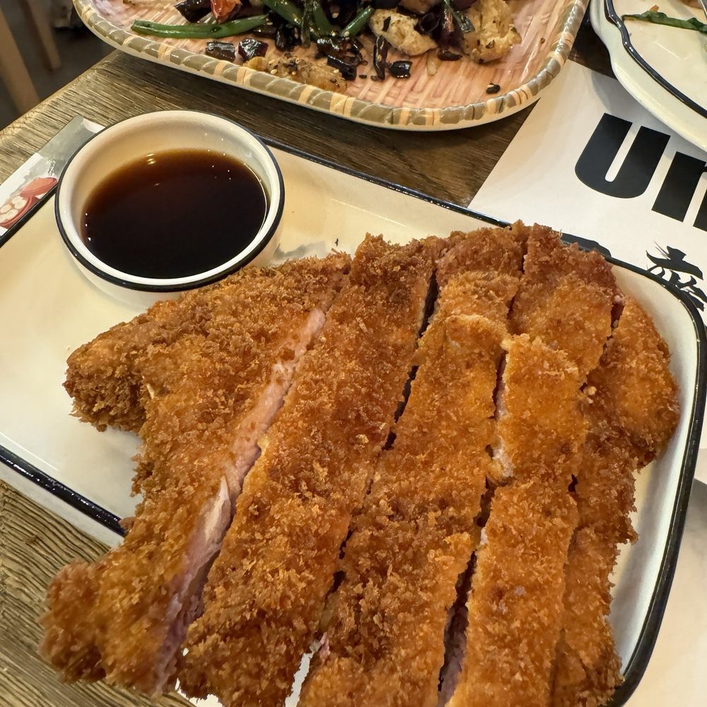 Uniko - Fried pork chop - Chinese Near Me - Barcelona, B Uniko - Fried pork chop - Chinese Near Me - Barcelona, B