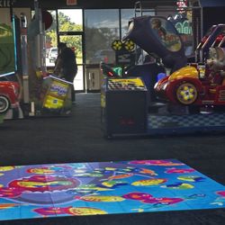 Chuck E. Cheese
