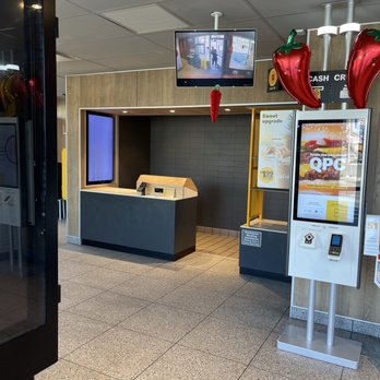 McDonald's - Burgers Near Me - East Los Angeles, California