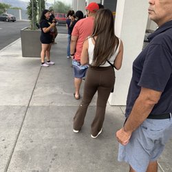 Earth's Healing - Online order vs walk in line