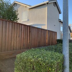 Bull Run Exterior Wash - Fence cleaning and stain application. Penofin's rosewood penetrating oil.