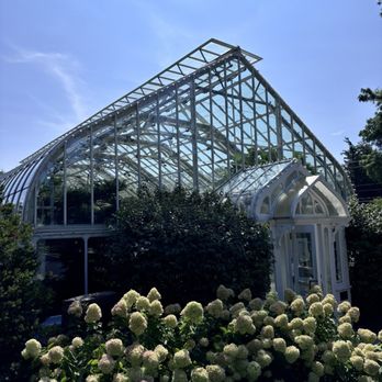 Wilder Park Conservatory - Botanical Gardens Near Me - Elmhurst, Illinois