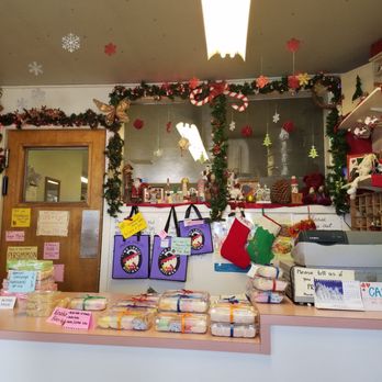 Two Ladies Kitchen - Counter - Bakeries Near Me - Hilo, Hawaii Two Ladies Kitchen - Counter - Bakeries Near Me - Hilo, Hawaii