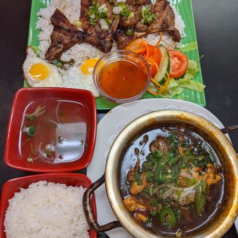 Saigon Restaurant - Vietnamese Near Me - Tinley Park, Illinois