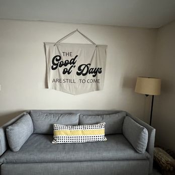 The Blanc Chalet - Couch with a pull out bed in the bedroom - Hotels Near Me - New Glarus, Wisconsin The Blanc Chalet - Couch with a pull out bed in the bedroom - Hotels Near Me - New Glarus, Wisconsin
