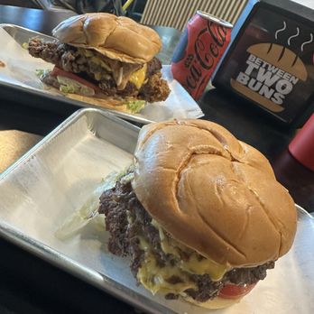 Between Two Buns - Miami Smash - Burgers Near Me - Miami, Florida