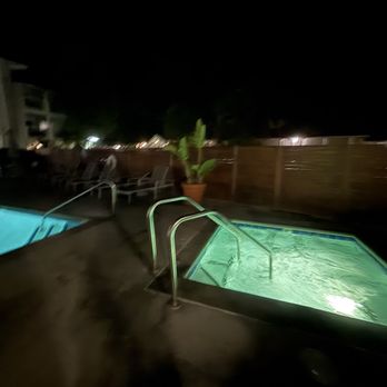 Spyglass Inn - Pool/hot tub open until 10pm - Hotels Near Me - Pismo Beach, California Spyglass Inn - Pool/hot tub open until 10pm - Hotels Near Me - Pismo Beach, California