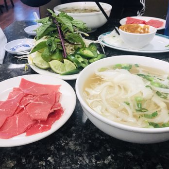 Pho 75 Restaurant - Steak and tripe pho - Vietnamese Near Me - Aurora, Colorado